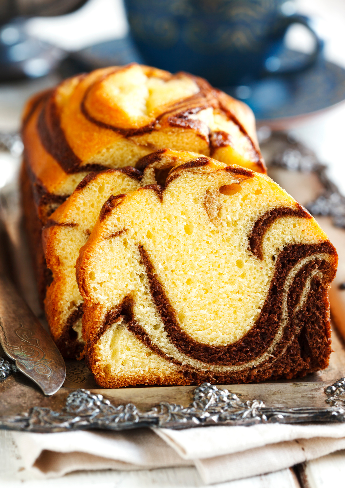 Marble loaf cake